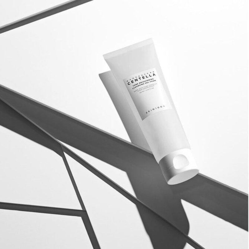 Tone Brightening Cleansing Gel Foam