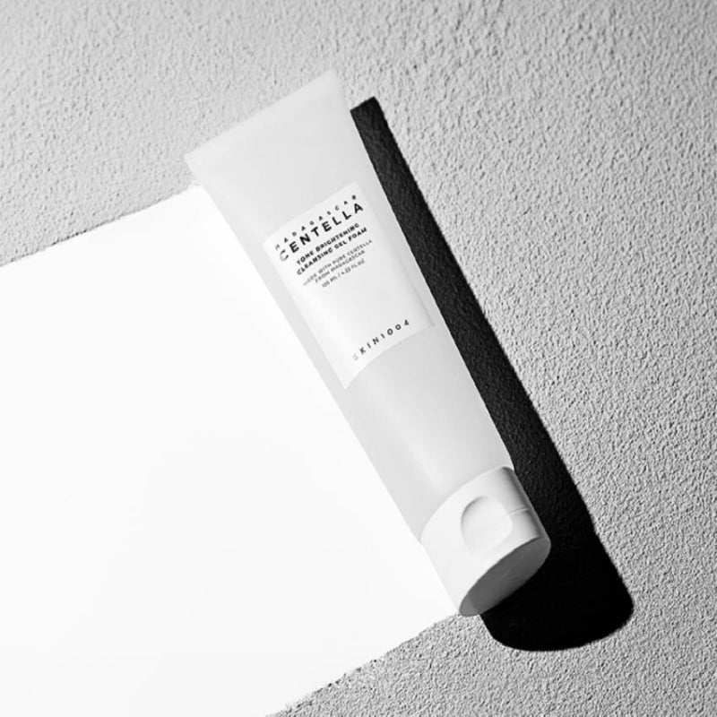 Tone Brightening Cleansing Gel Foam